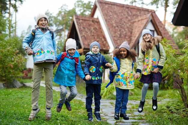 Условия проживания и питания в детских лагерях