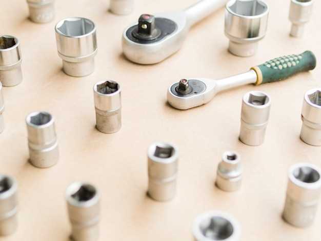 Сравнение качества материалов в наборах инструментов