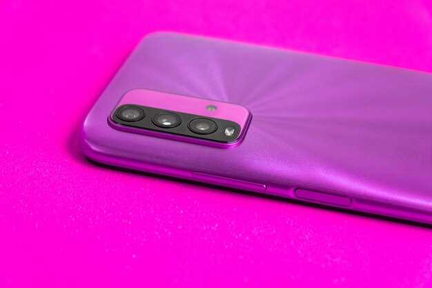 Сравнение характеристик: процессоры, камеры и аккумуляторы