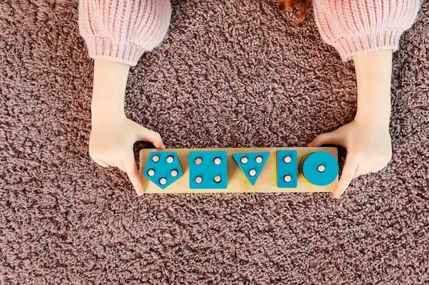 Как выбрать развивающий коврик в зависимости от возраста ребенка