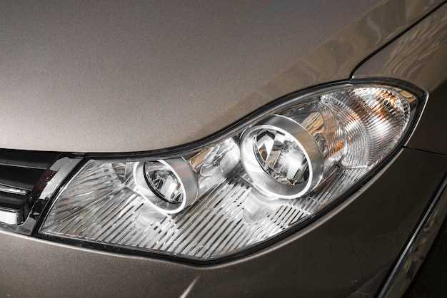 Установка и замена ламп ближнего света в Lada Vesta: пошаговая инструкция