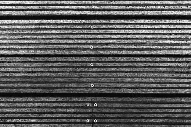 Методы контроля за соблюдением расстояний швов при монтаже плиты