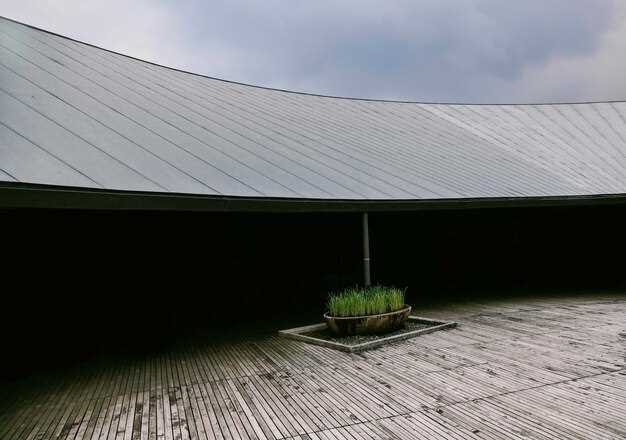 Анализ климатических условий Брно и их влияние на конструкцию кровли