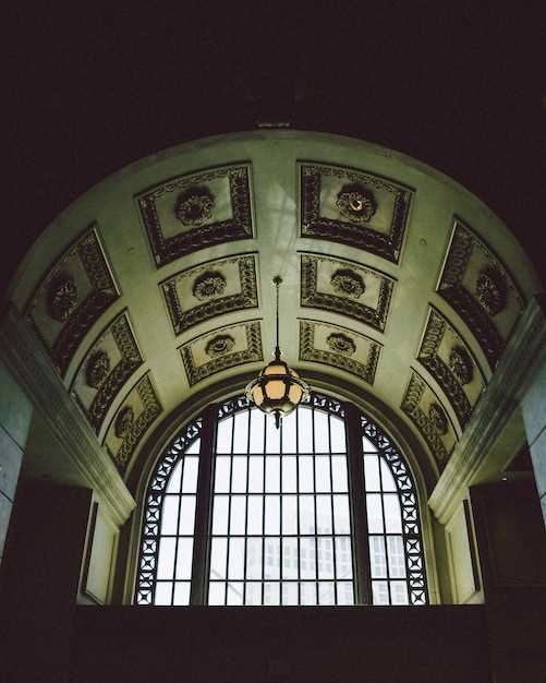 В чем заключаются различия между ашкеназскими и сефардскими синагогами?