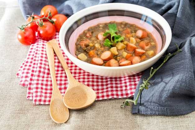 Пошаговая инструкция по приготовлению чечевичного супа в мультиварке