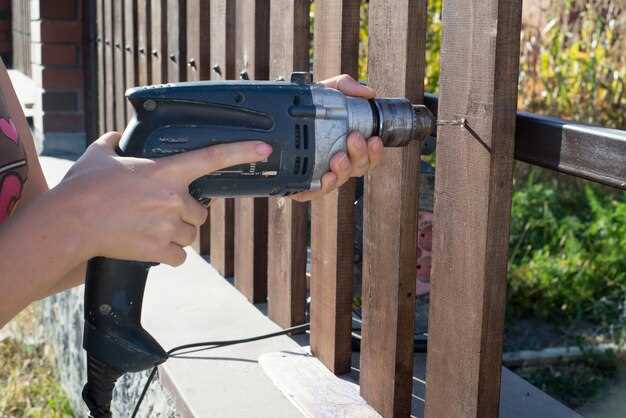 Уход за деревянным забором: обработка и защита от воздействия окружающей среды