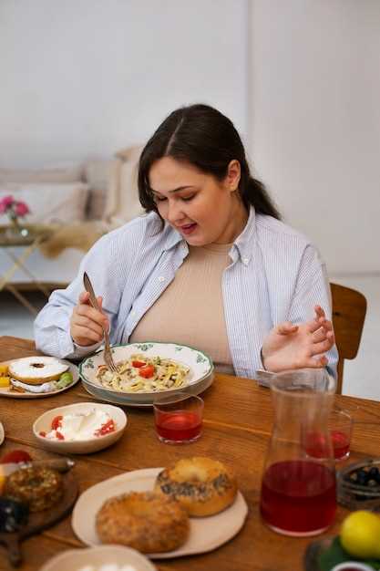Продукты, которые помогают снизить уровень мочевой кислоты
