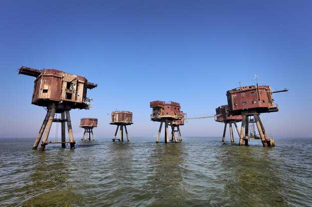 Сравнение солнечной и ветровой энергии с морской энергией