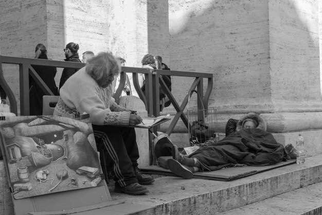 Как фотожурналистика передает эмоции мигрантов через визуальные образы