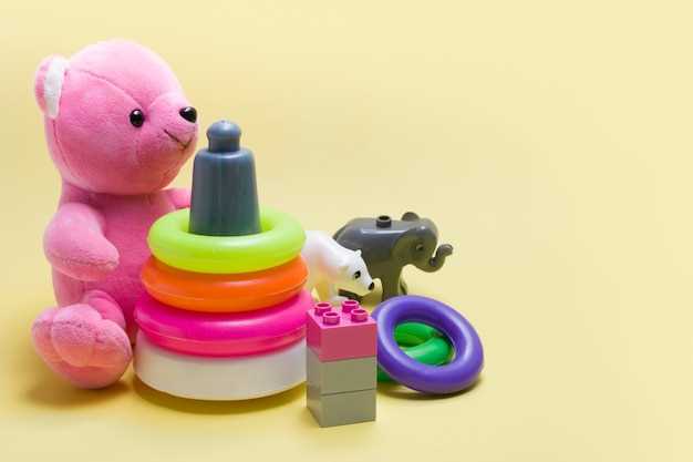 Игрушки для активных и развивающих игр: что выбрать?