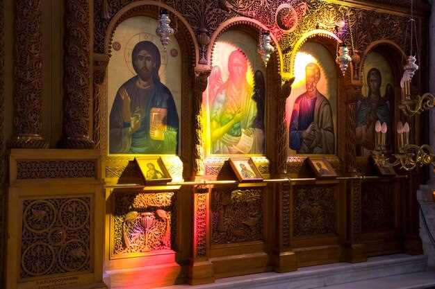 Структура иконостаса: элементы и их функция