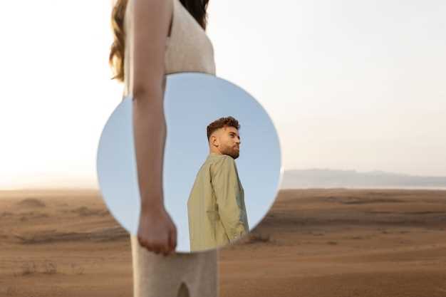 Оптимизация освещения с помощью зеркал в интерьере