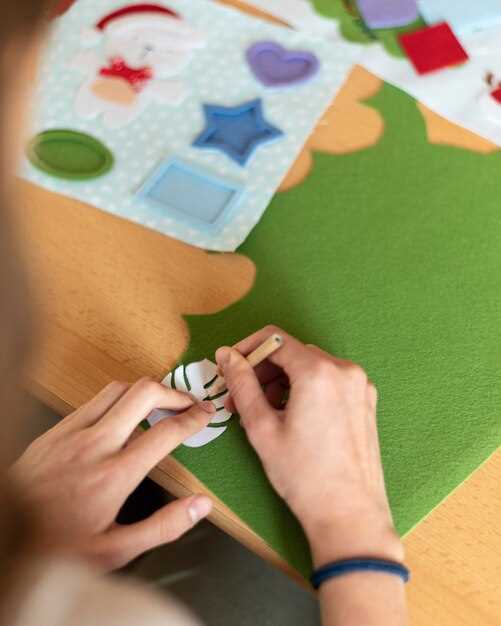 Пошаговое руководство по изготовлению брошек из фетра