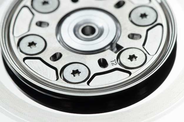 Влияние температуры на эффективность тормозного контакта