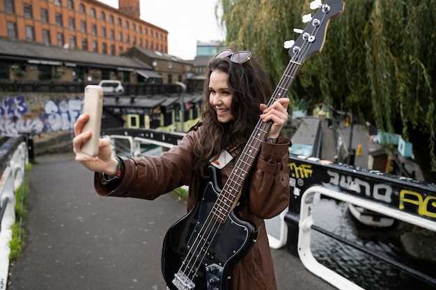 Лучшие каверы на поп-хиты 2023: анализ и рекомендации