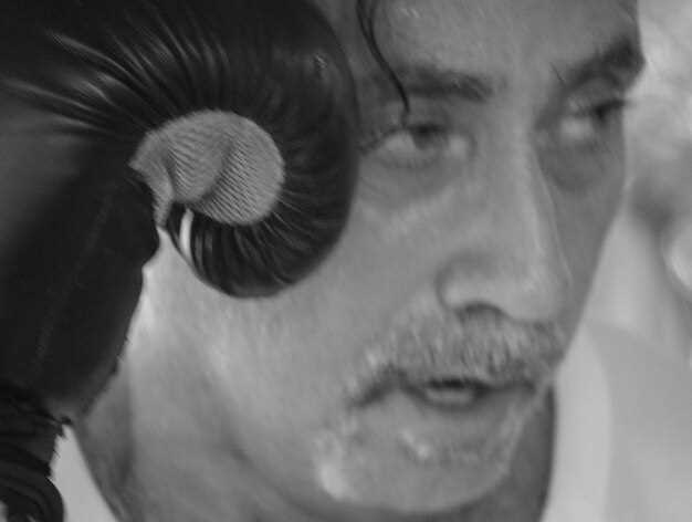 Как характеристики Козерога определяют его любовь и совместимость с другими знаками?