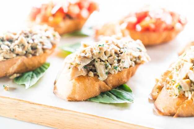 Как сделать кростини: идеальная основа для начинок