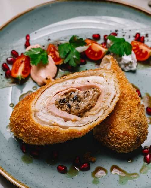 Как быстро приготовить куриные рулетики с беконом