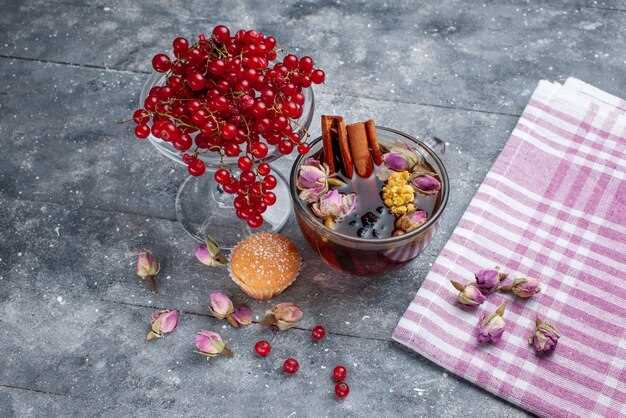 Компот с яблоками и корицей