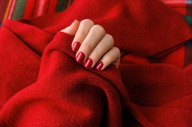 Техники создания бархатной текстуры на ногтях: шаг за шагом