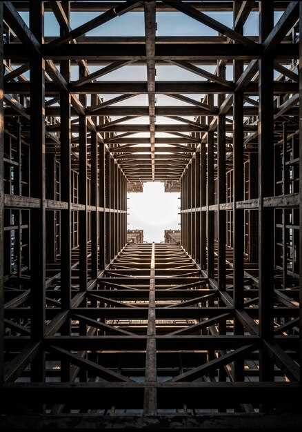 Сравнение новых опор с традиционными решениями