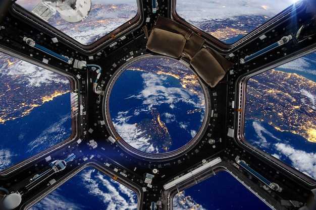 JWST и изучение спектров экзопланет