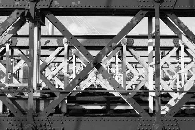 Методы расчета устойчивости опор при эксплуатации тяжелого оборудования