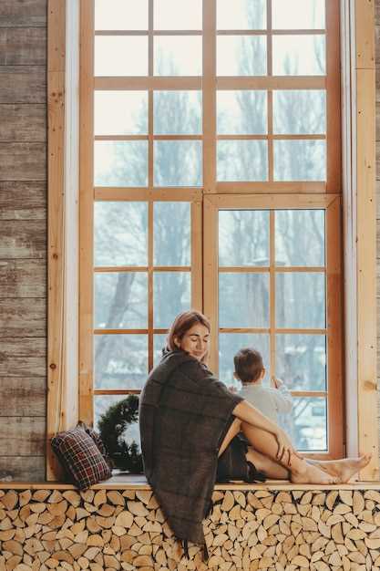 Преимущества тёплого остекления беседки для круглогодичного использования