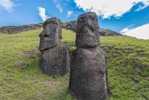 Культура и Традиции Острова Пасхи: Погружение в Экзотику
