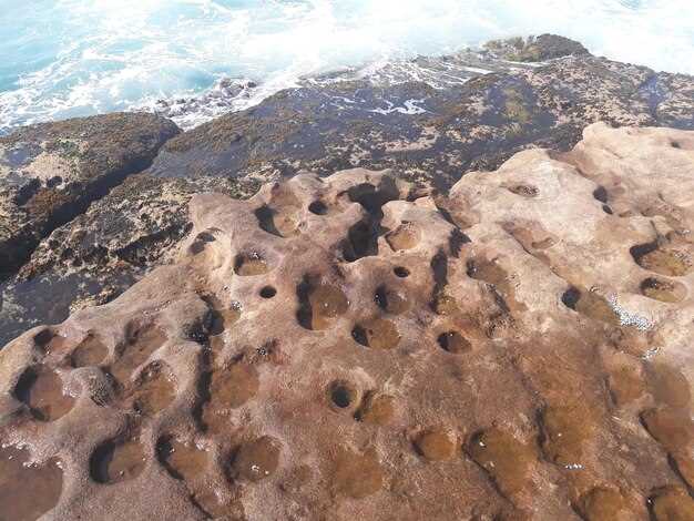 Экзотические острова с потрясающим рельефом и природными чудесами