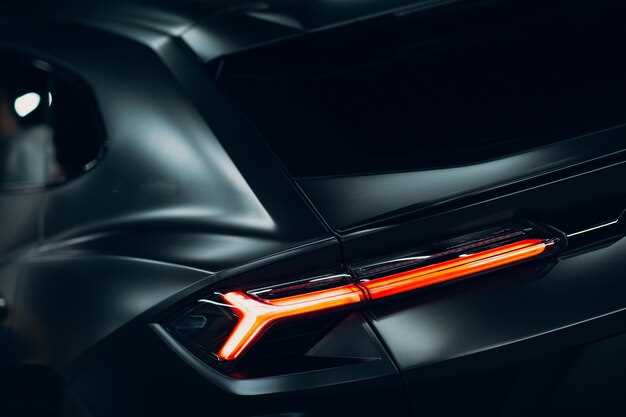 Обзор внешнего вида Peugeot 3008 и его уникальных особенностей