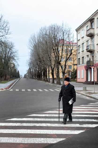 Разработка безопасных маршрутов для пешеходов в городской среде