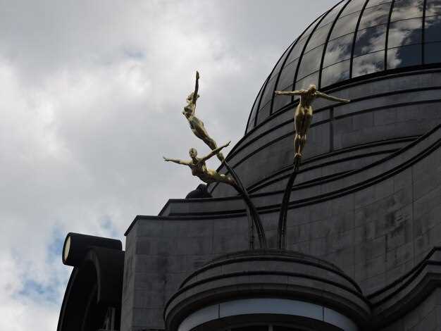 Влияние Роскосмоса на политическую и международную ситуацию