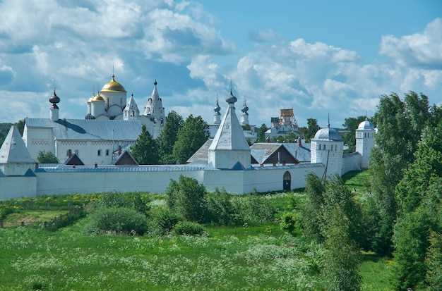 Святые источники России: целебные свойства и традиции