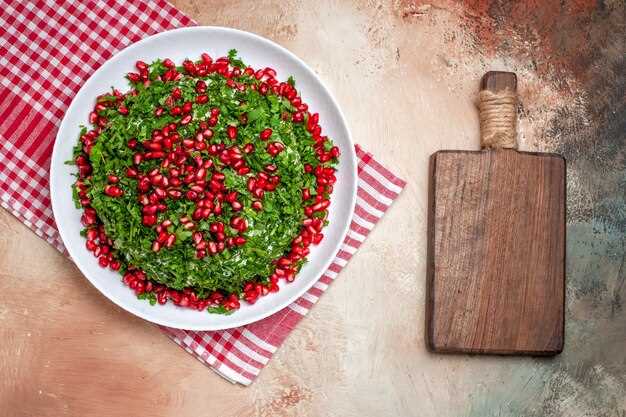 Как приготовить сбалансированный салат с киноа и овощами