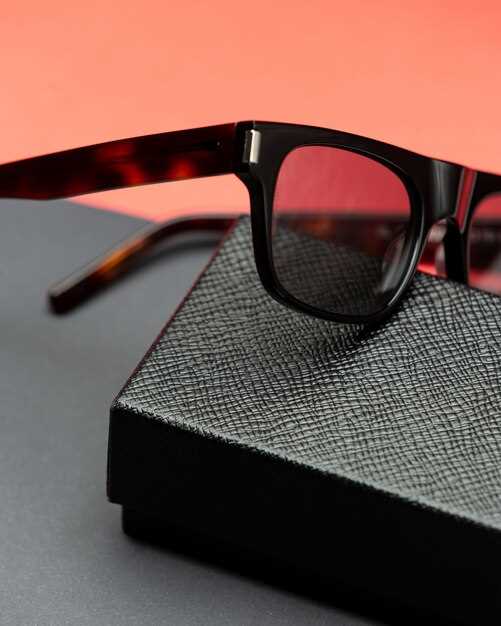 Топ-5 актуальных ацетатных очков 2023 года