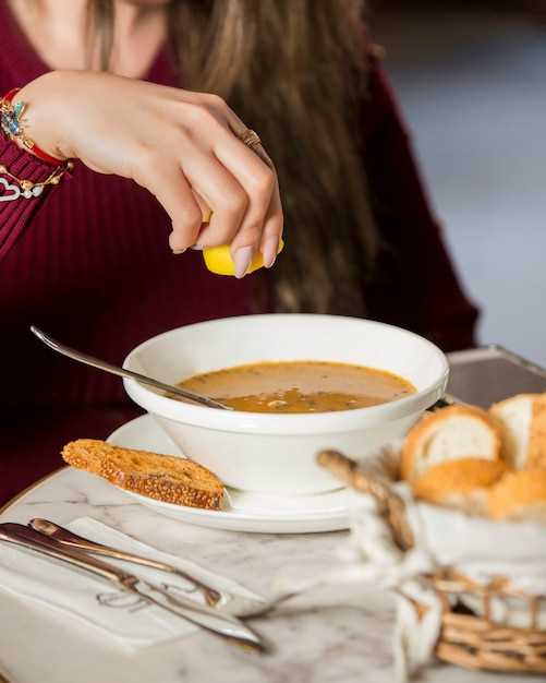 Приготовление куриного бульона: шаги к идеальному вкусу