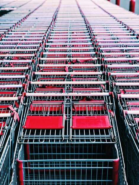 Идеи для практичного использования контейнеров в разных зонах дома