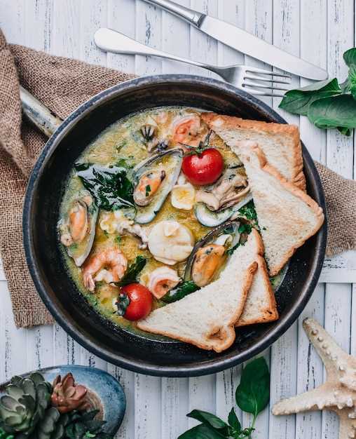 Быстрые рецепты летних супов с рыбой и овощами