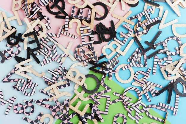 Обзор различных типов языков и их структурных характеристик