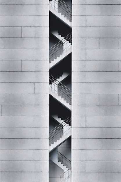 Технологии монтажа монолитных блоков на строительной площадке