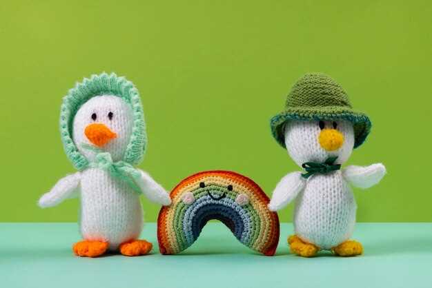 Как выбрать пряжу и инструменты для вязания овощных прихваток