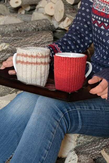 Выбор материалов для вязания подушек-трансформеров